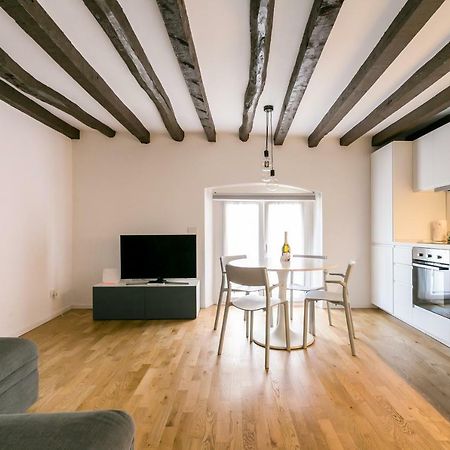 Milano Apartments Mortara Eksteriør bilde