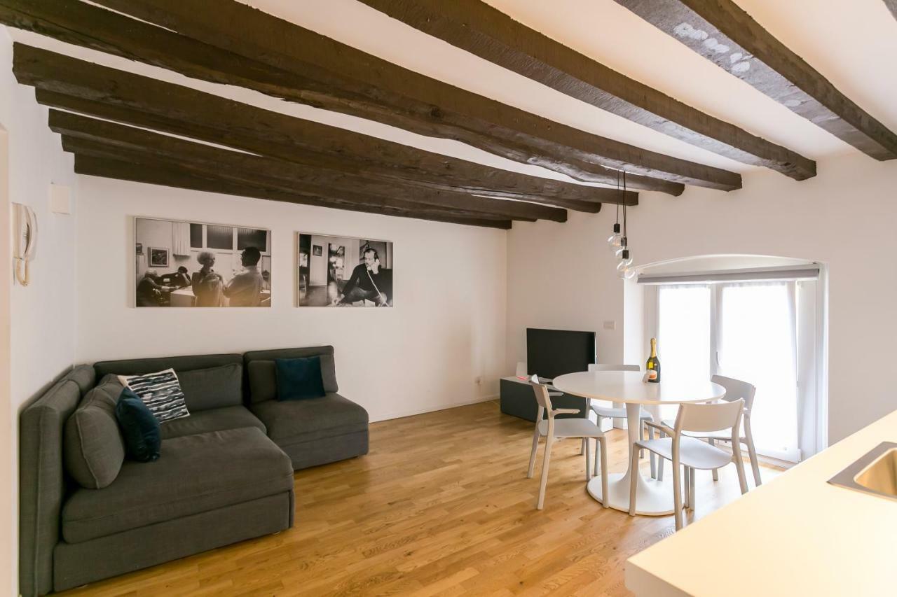 Milano Apartments Mortara Eksteriør bilde